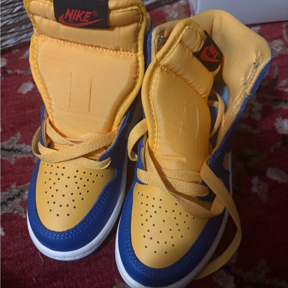 Nike Kids Yellow and Blue Sneakers